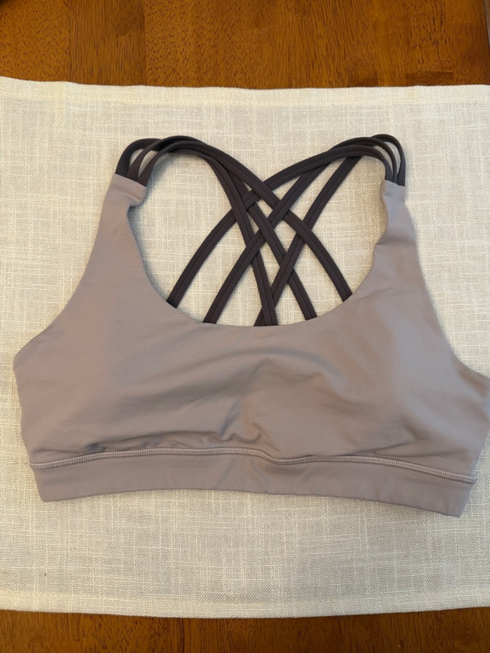 Lululemon Energy Bra *Peek